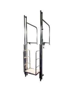 AstralPool hydraulic elevator with platform 